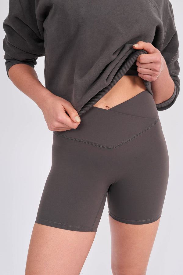 Crop_Short Charcoal