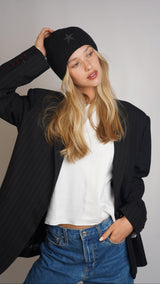 Beanie_Black Star