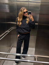 Straight Leg Relaxed_Black Sweatpant