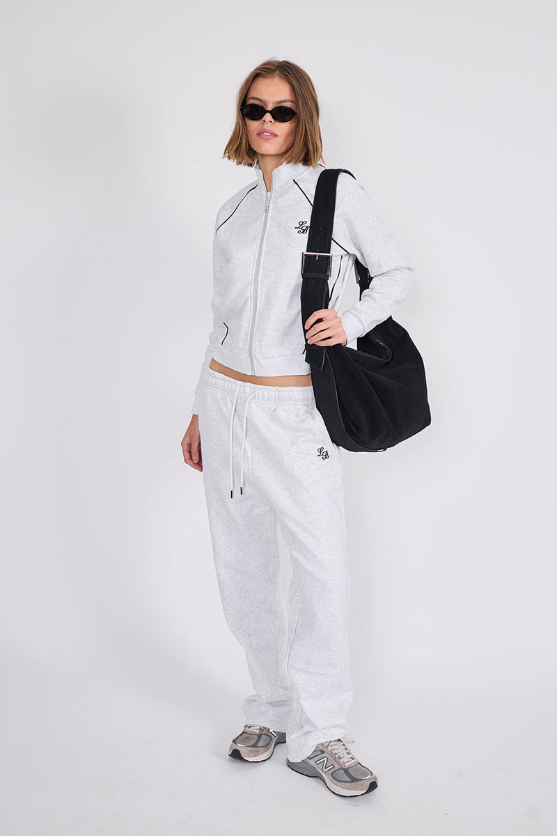 Straight Leg_Light Gray Sweatpant
