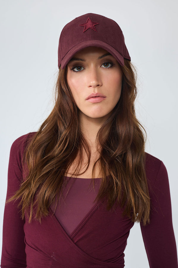 Burgundy_Burgundy Star